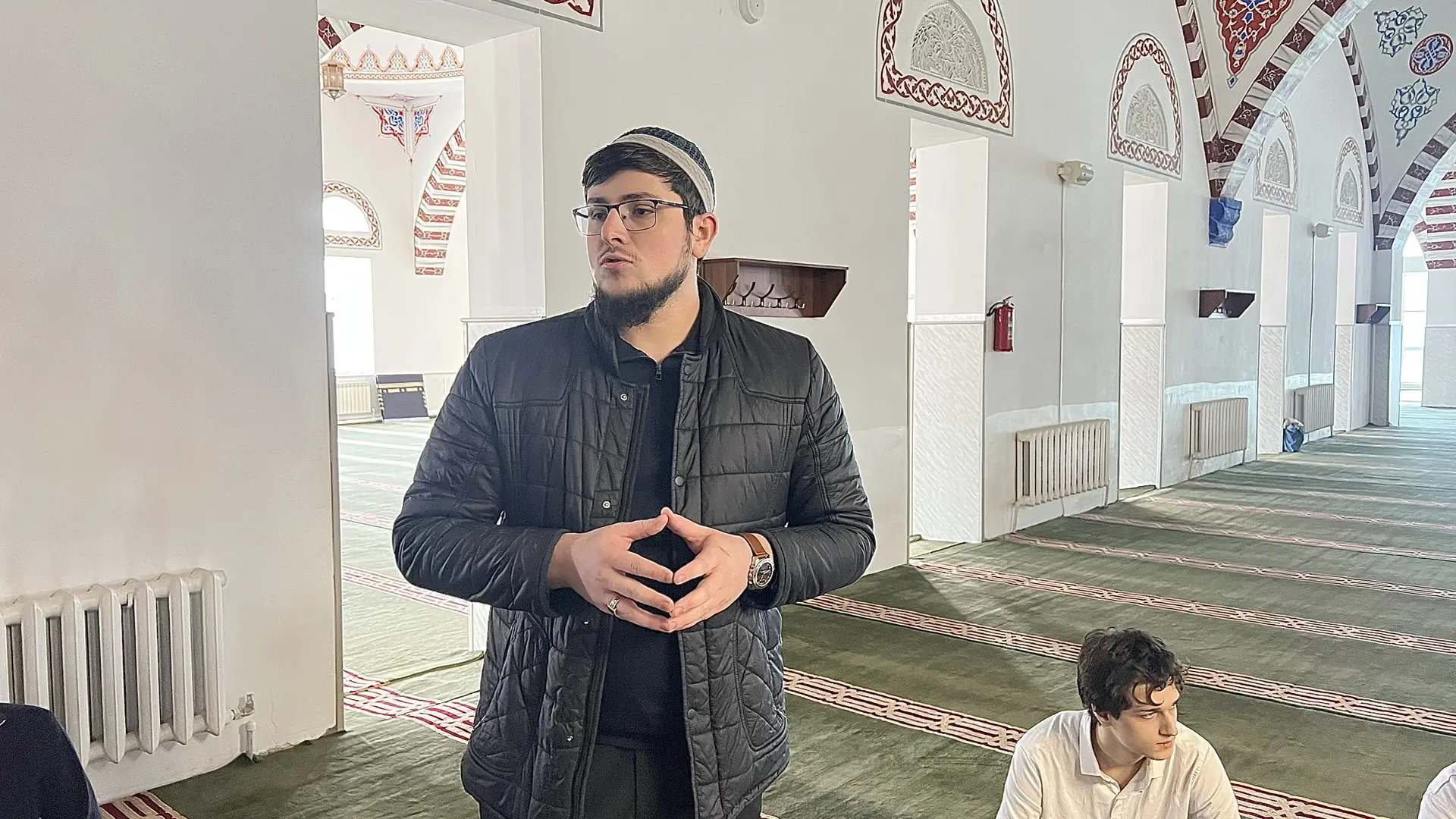 Диалог культур с юных лет: школьники Махачкалы посетили центральную Джума-мечеть и Свято-Успенский кафедральный собор дагестанской столицы